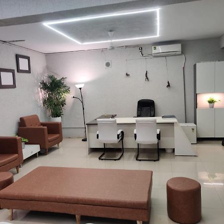 Restel Studio Flats ไฮเดอราบัด ภายนอก รูปภาพ
