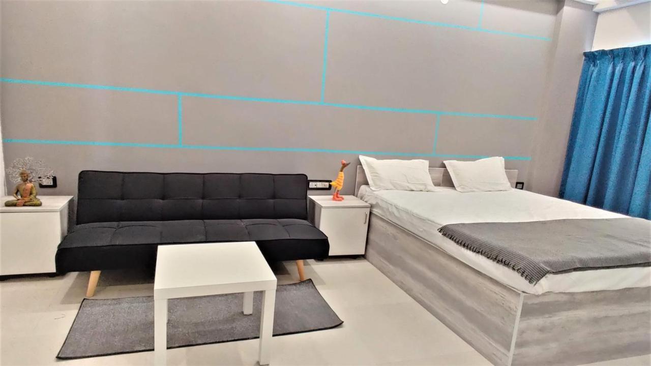 Restel Studio Flats ไฮเดอราบัด ภายนอก รูปภาพ