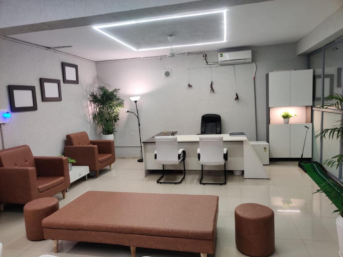 Restel Studio Flats ไฮเดอราบัด ภายนอก รูปภาพ