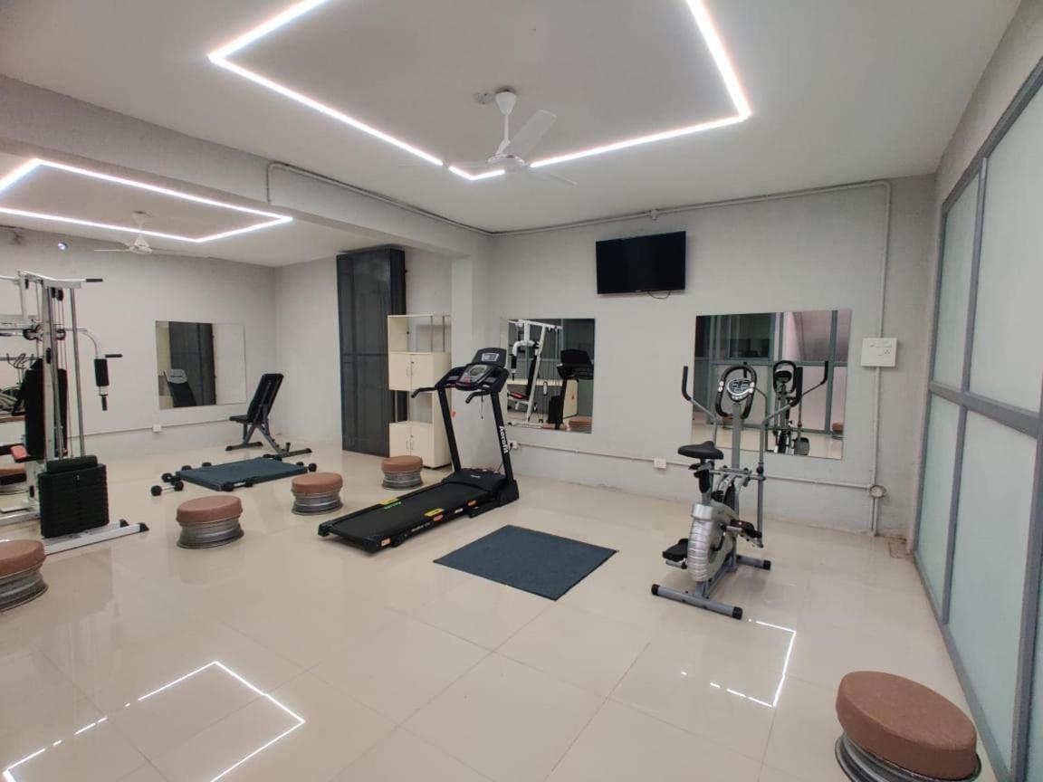 Restel Studio Flats ไฮเดอราบัด ภายนอก รูปภาพ
